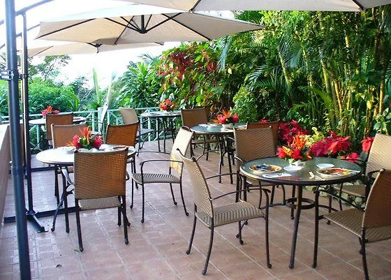 La Mansion Inn