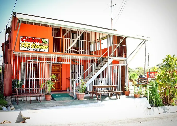 Cabinas The Corner