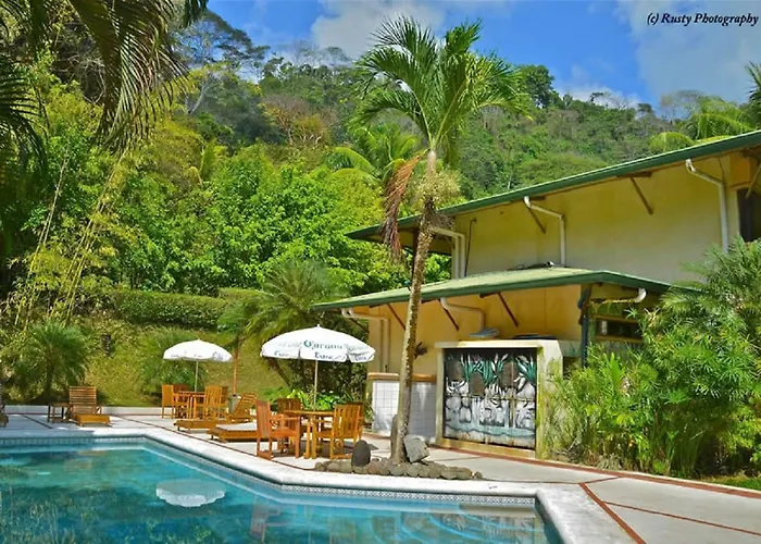 Hotel Roca Verde Beachfront