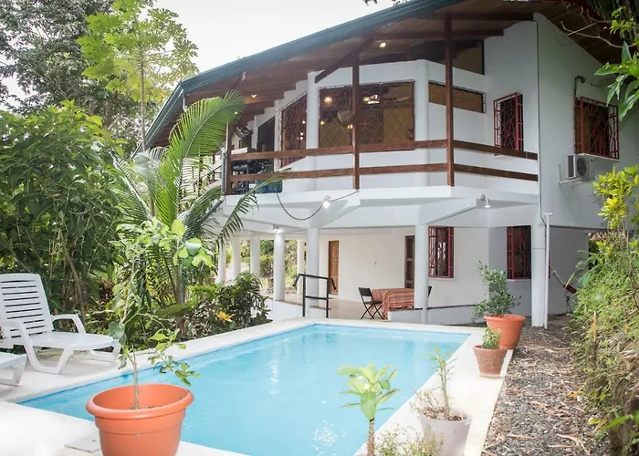 Kiskadee Casa