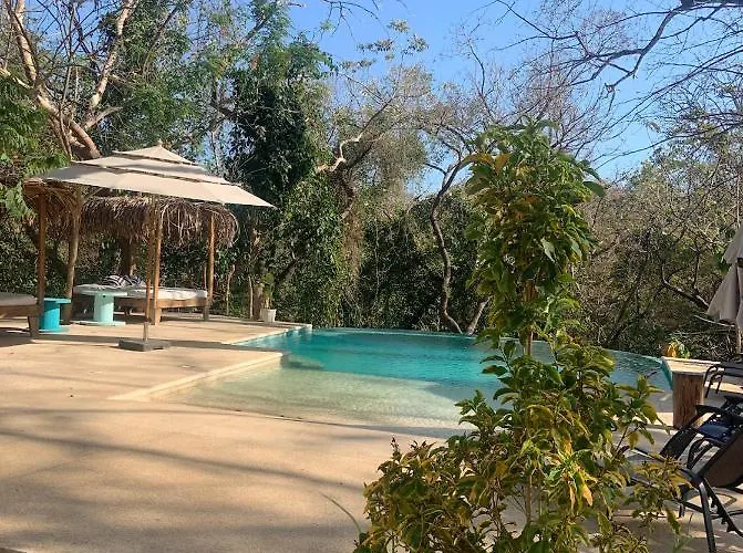 Driftwood Glamping & Boutique Hotel
