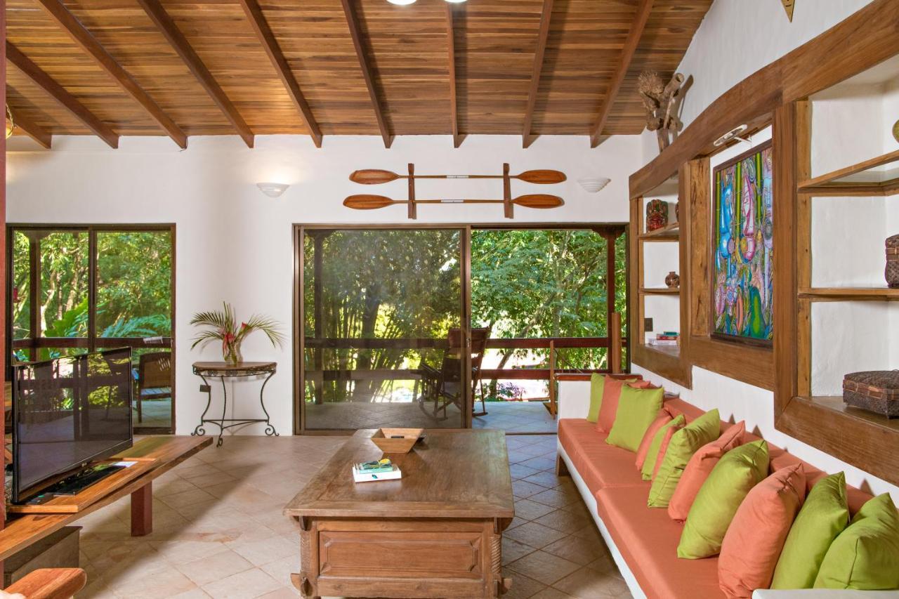 3br Toucan