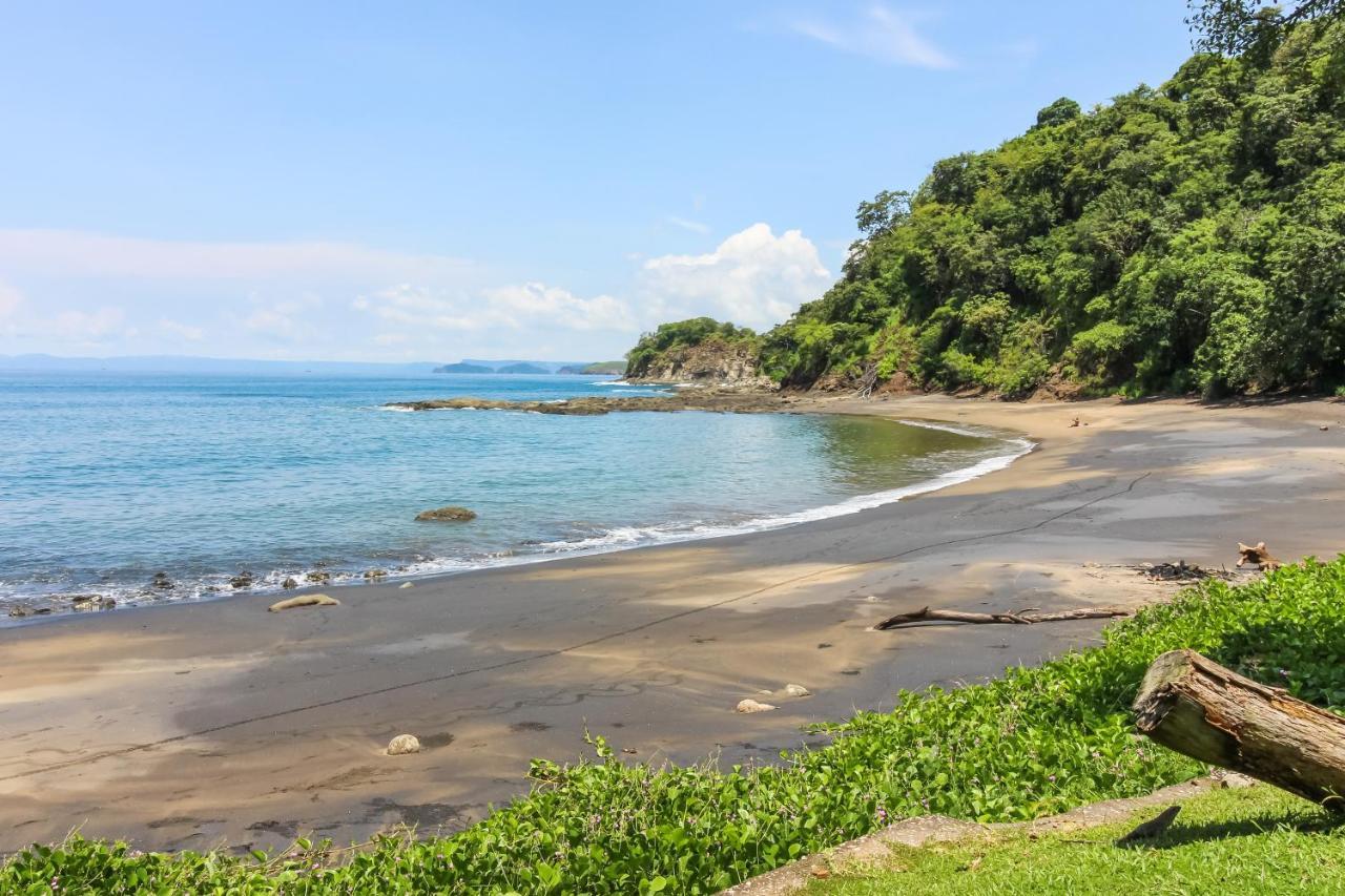 Bahia Pez Vela * Playa Ocotal