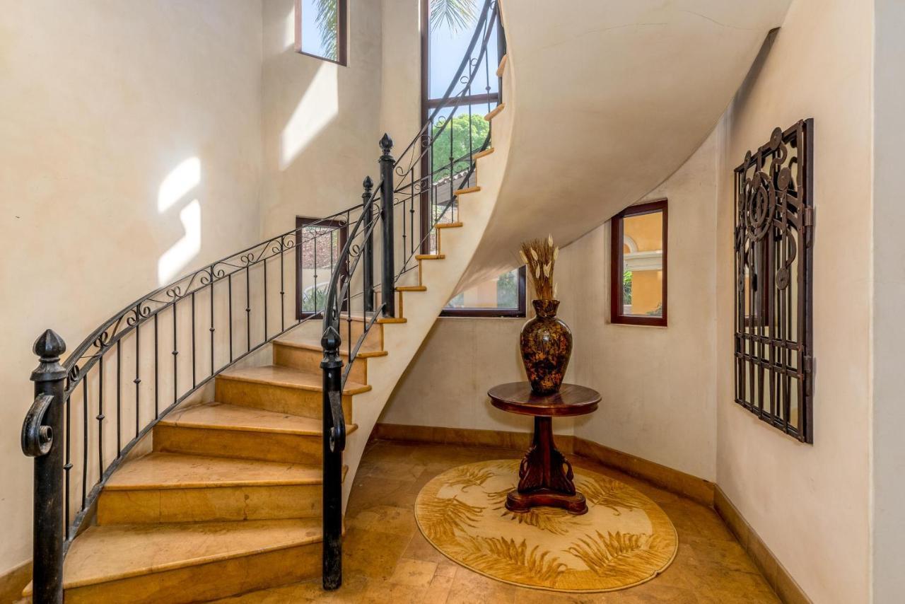 Mediterranean-style Flamingo Mansion Offers The Ultimate In Beachfront Luxury