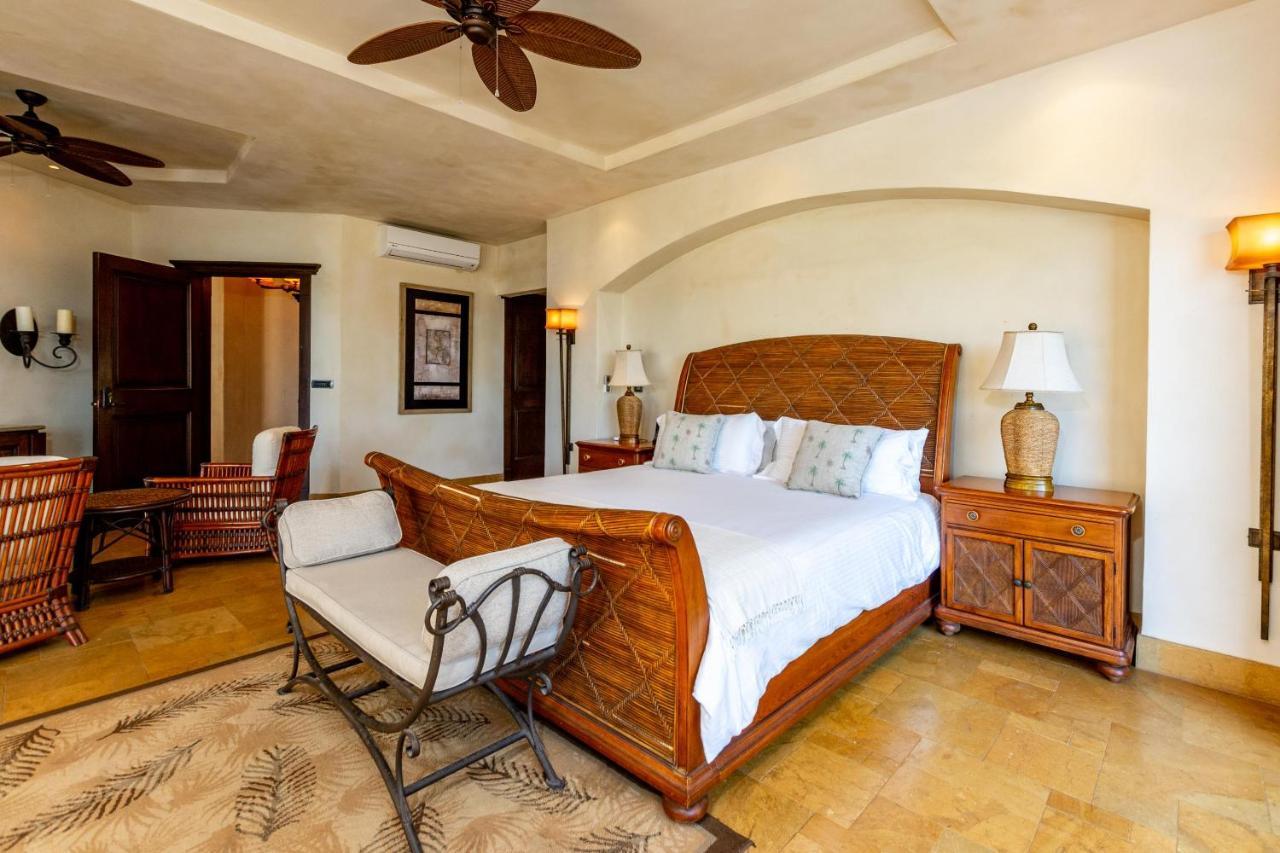 Holiday home Mediterranean-style Flamingo Mansion Offers The Ultimate In Beachfront Luxury Playa Flamingo