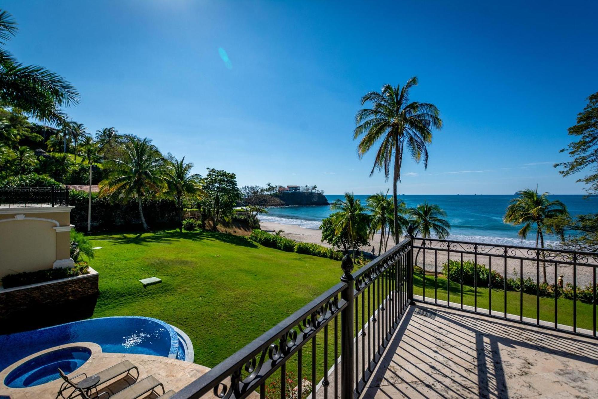 Mediterranean-style Flamingo Mansion Offers The Ultimate In Beachfront Luxury Holiday home Playa Flamingo