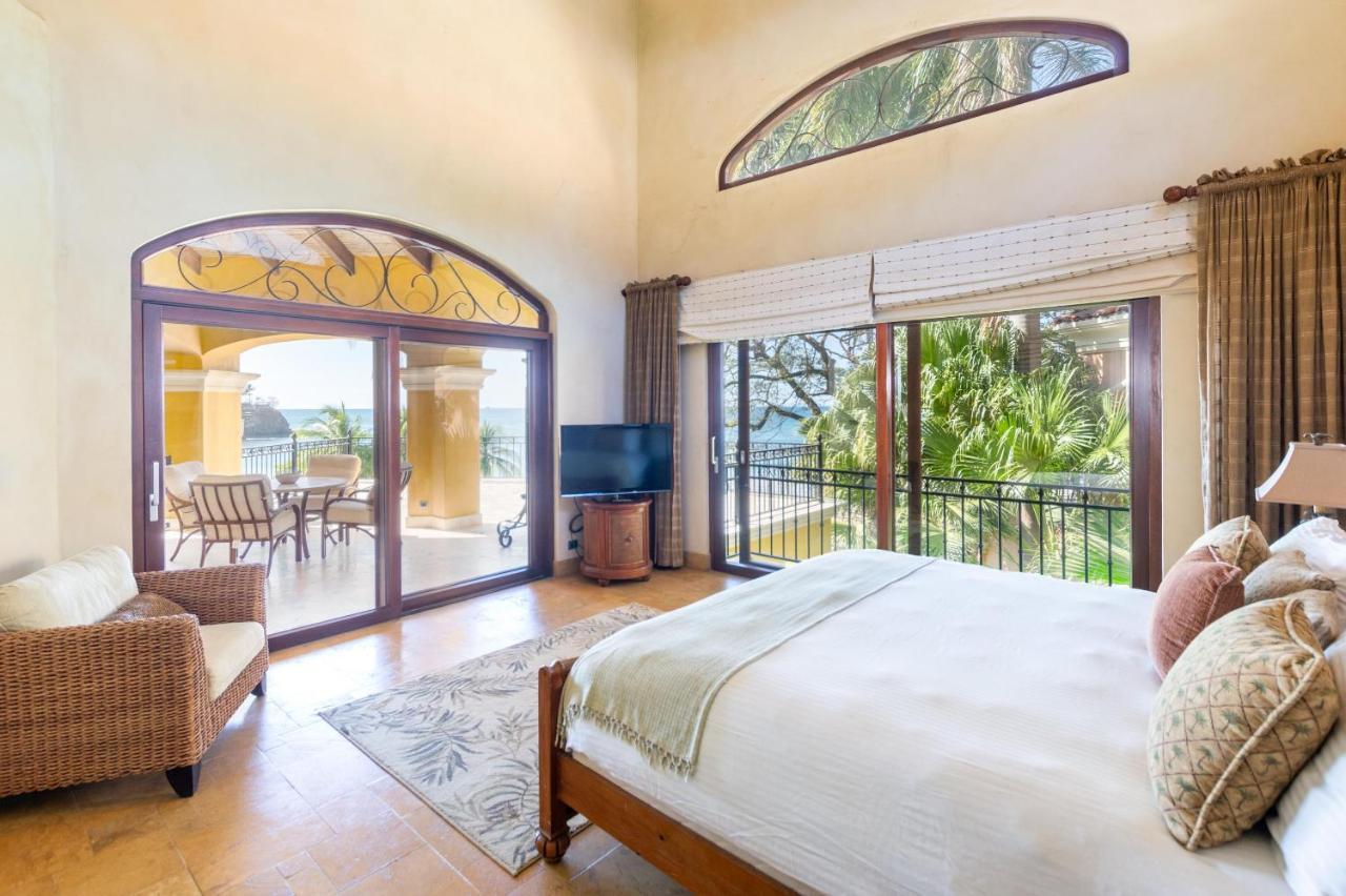 Holiday home Mediterranean-style Flamingo Mansion Offers The Ultimate In Beachfront Luxury Playa Flamingo