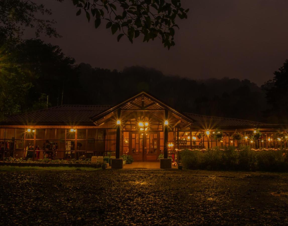 Lodge De Montana Suria San Gerardo de Dota
