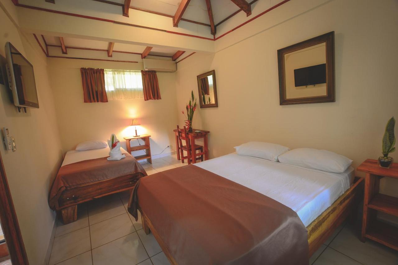 Cerro Hotel Tarcoles