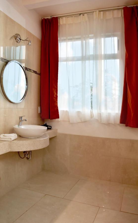 Best Western Vista Hotel 3*
