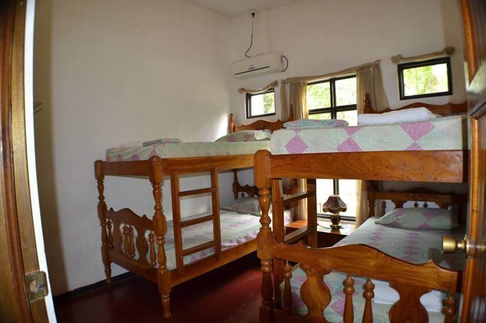 La Isla Hotel