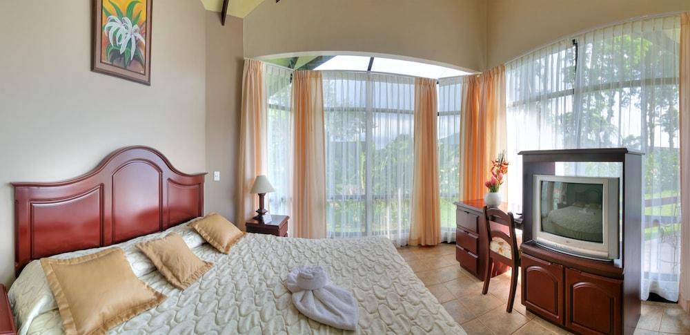 Montana De Fuego All Inclusive Hotel