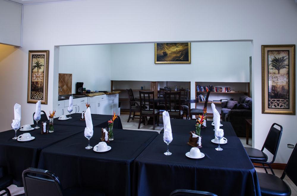 Hotel Laguna & Club Jaco