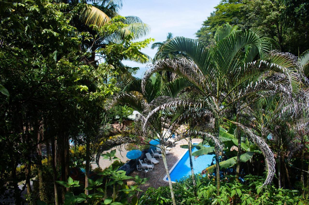 Plinio Hostel Manuel Antonio