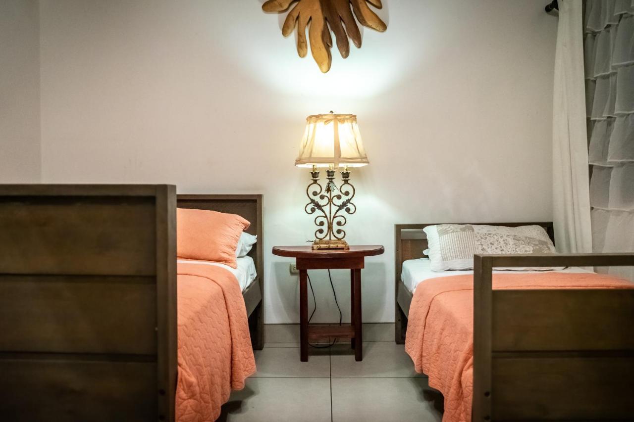 Zullymar Aptos Aparthotel *
