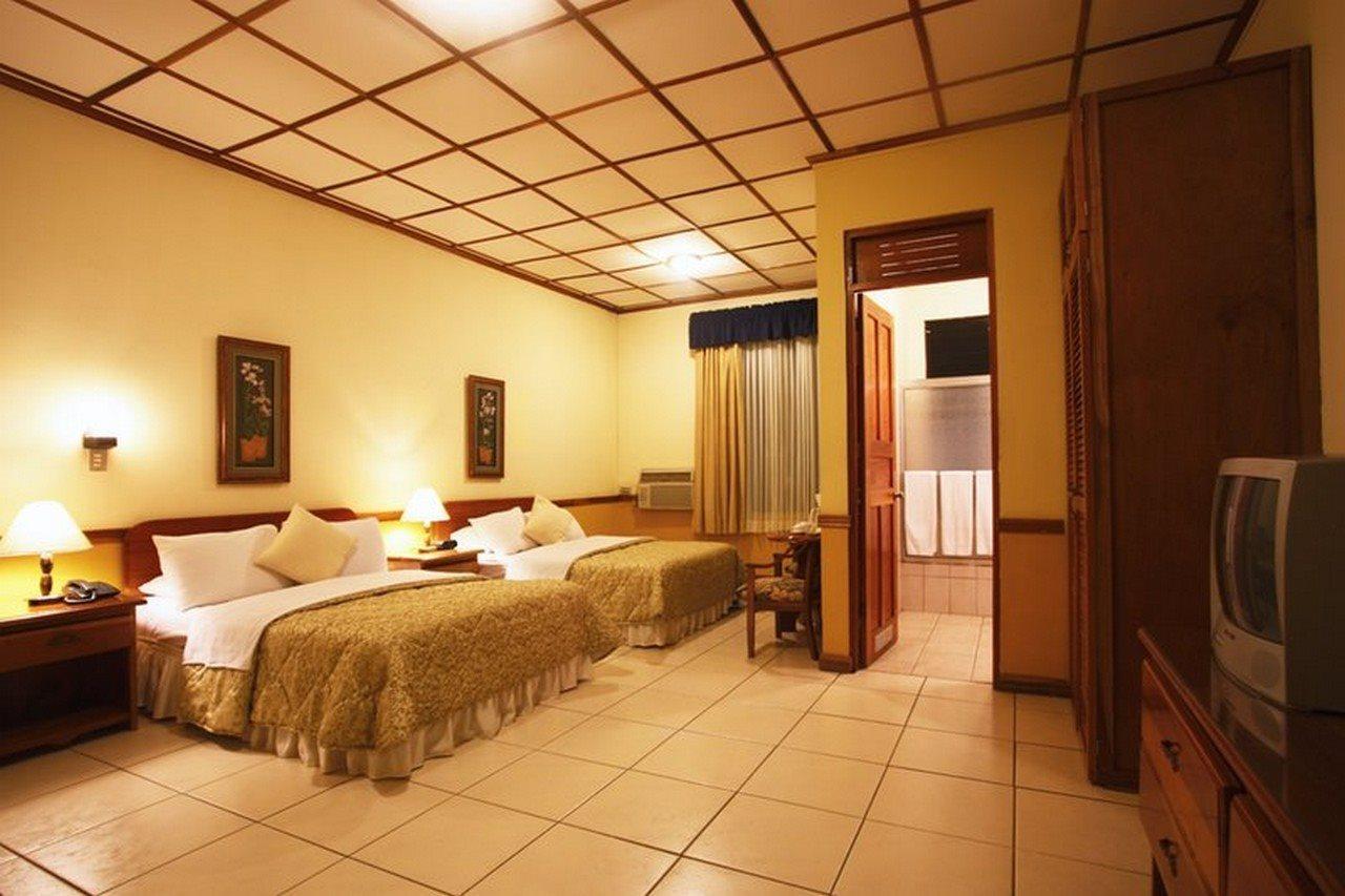 Adventure Hotel