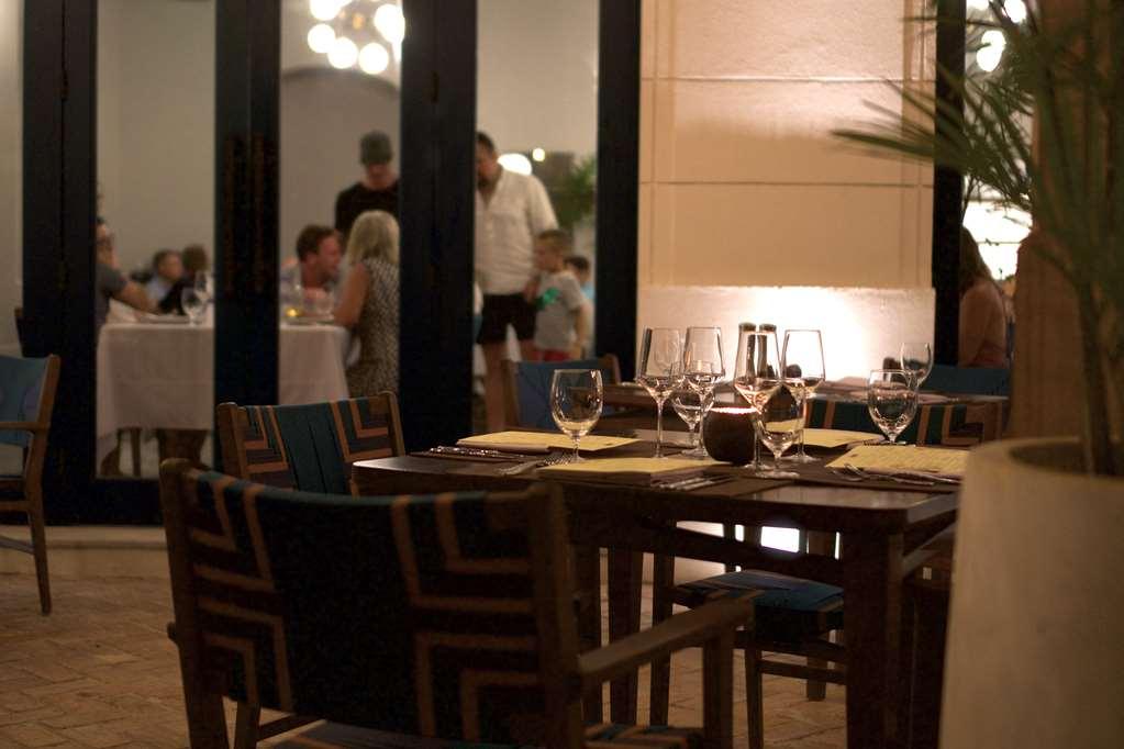 Hotel Santarena At Catalinas