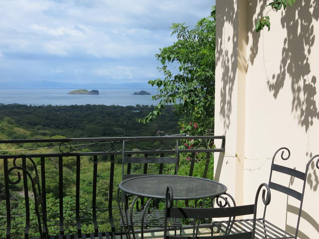 Holiday home Chantel Suites *