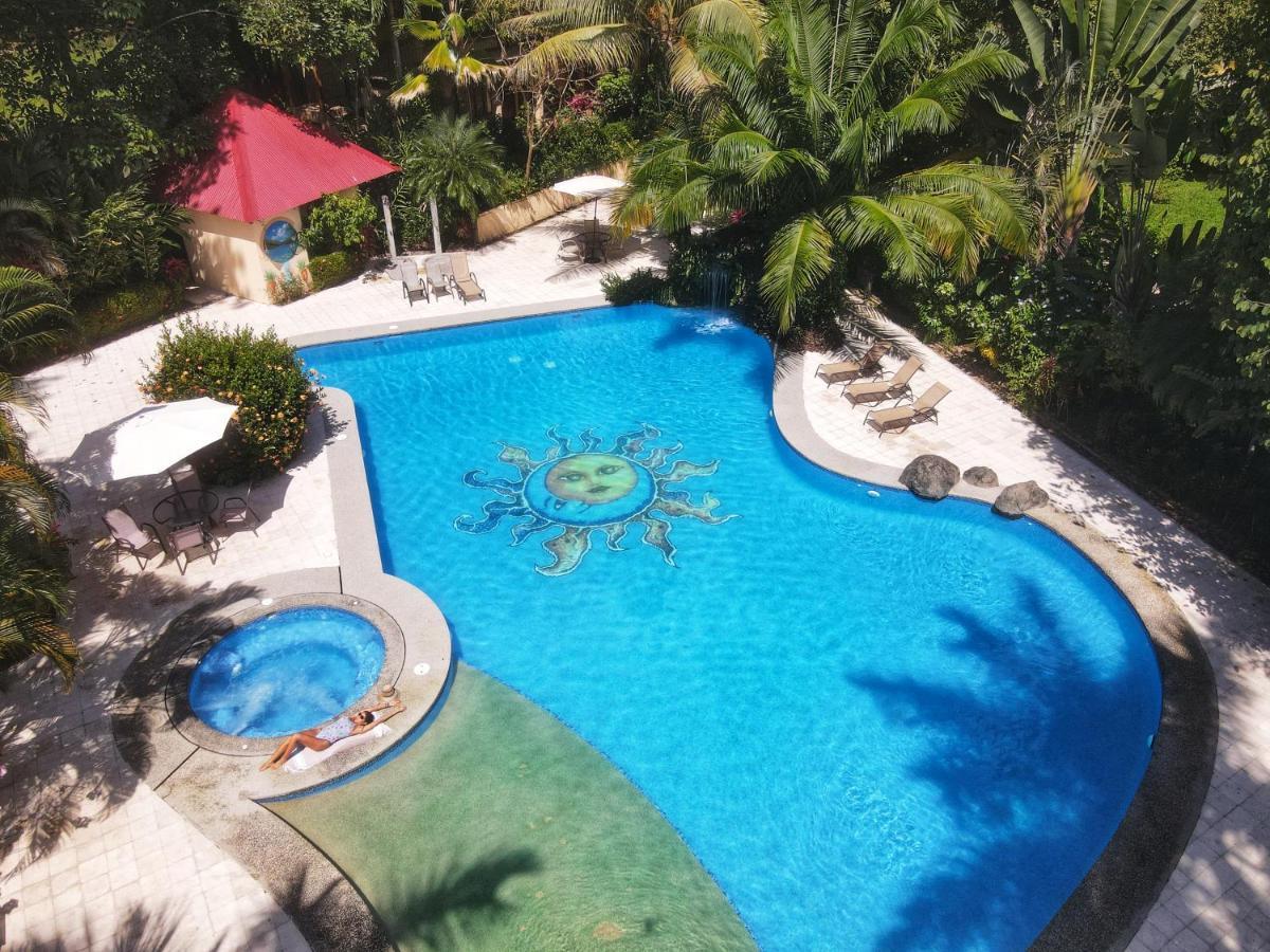 Hotel Docelunas