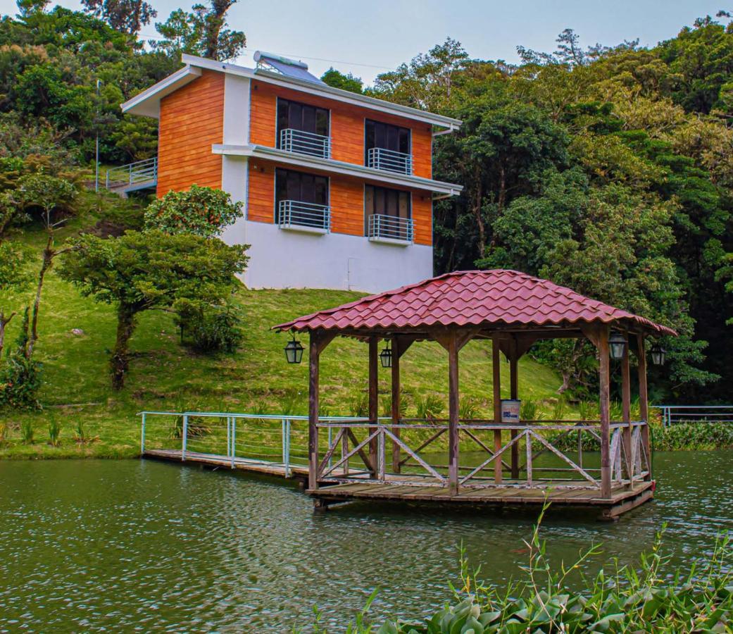 Burbi Hotel Monteverde