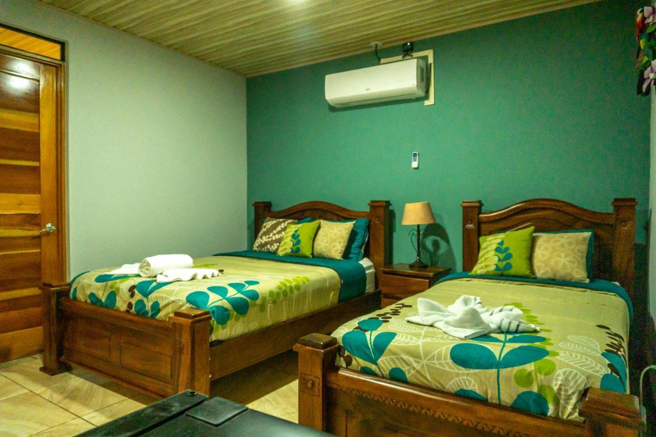 Hotel Margarita And Tour Operator Drake Bay