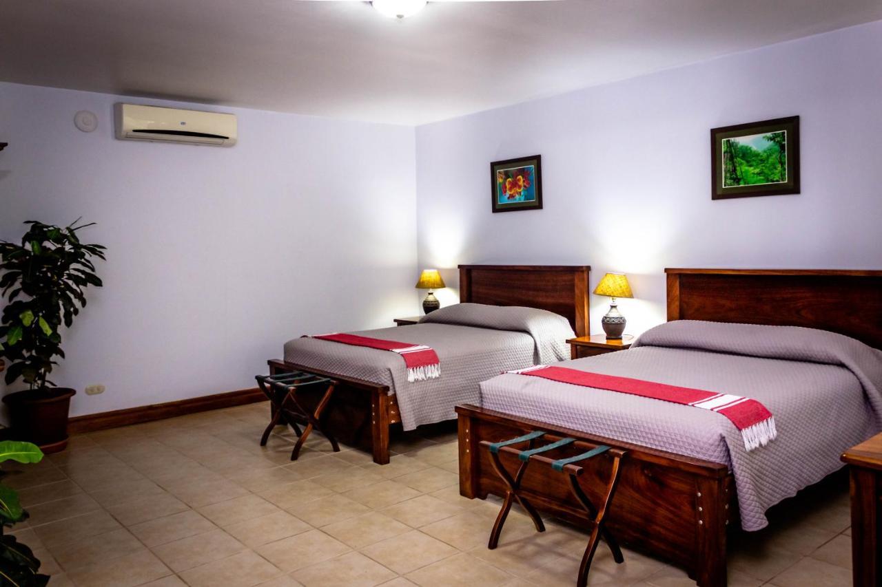 Hotel Docelunas 4*