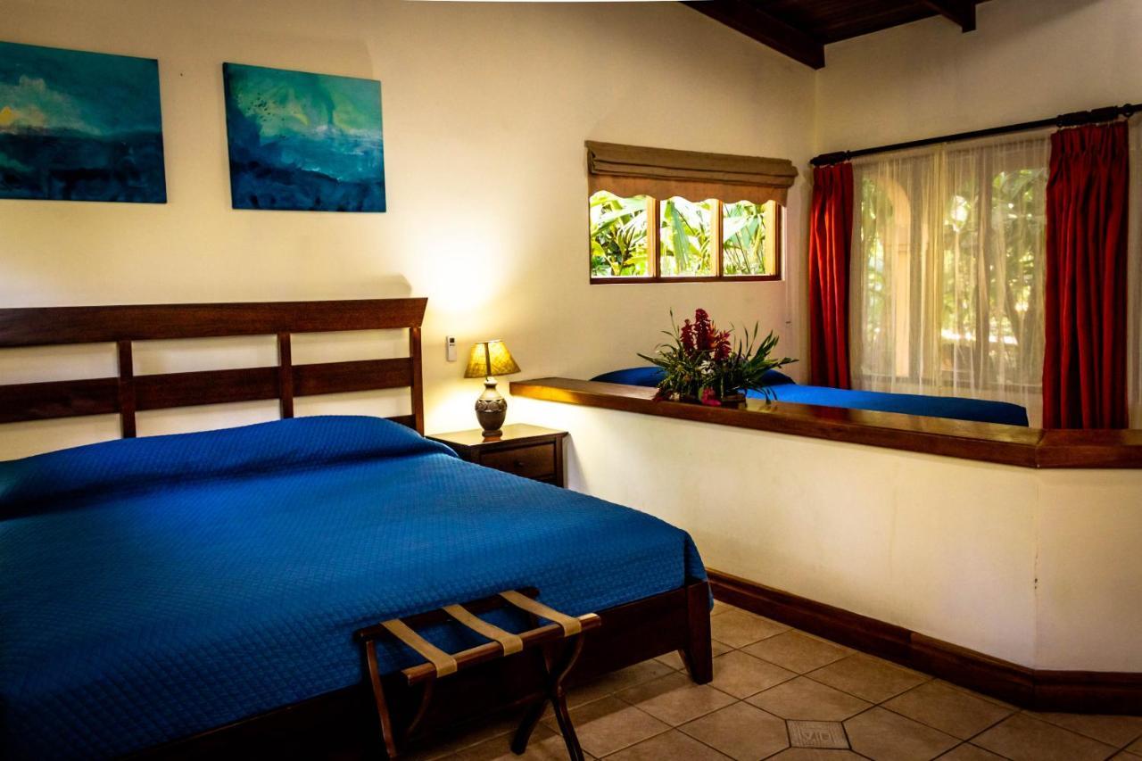Hotel Docelunas Jaco