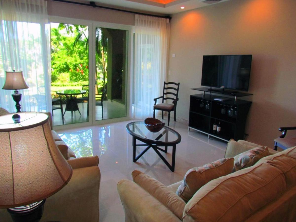 206 Matapalo Tamarindo