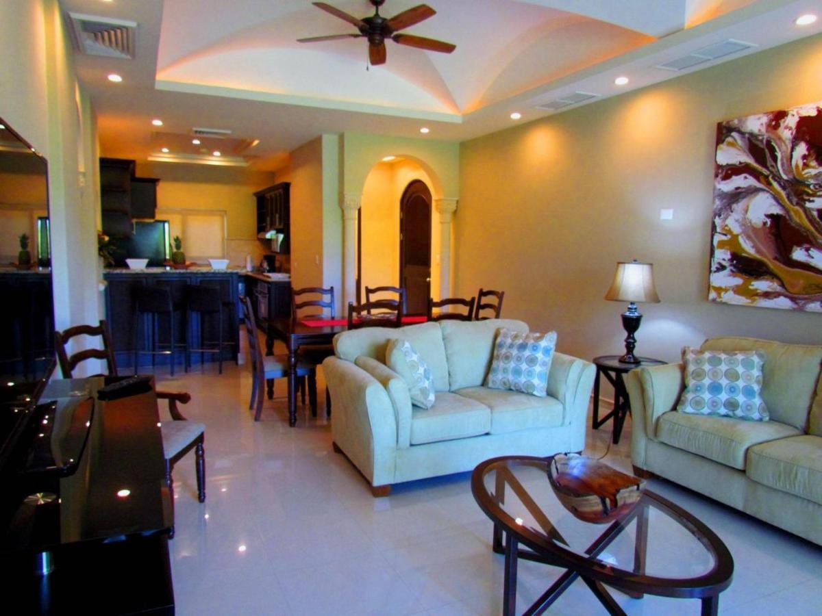 206 Matapalo Tamarindo