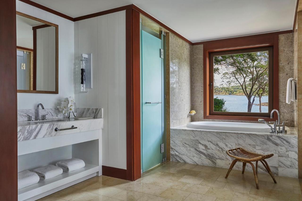 Four Seasons Peninsula Papagayo, Costa Rica Resort 5*