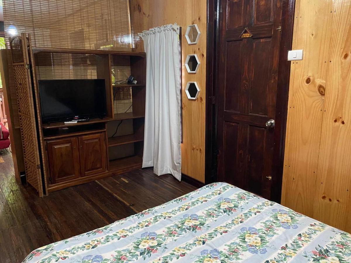 Mycasa's Bed & Breakfast