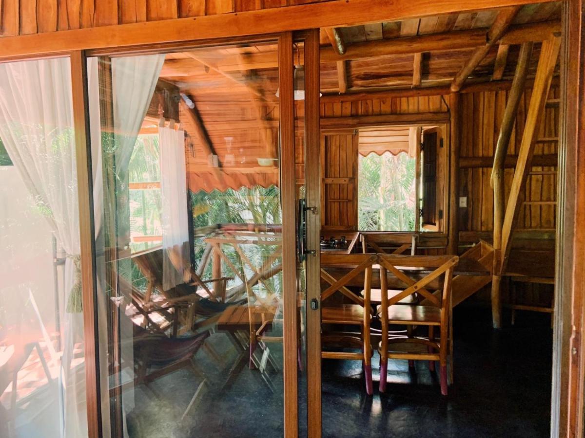Lodge Griss &