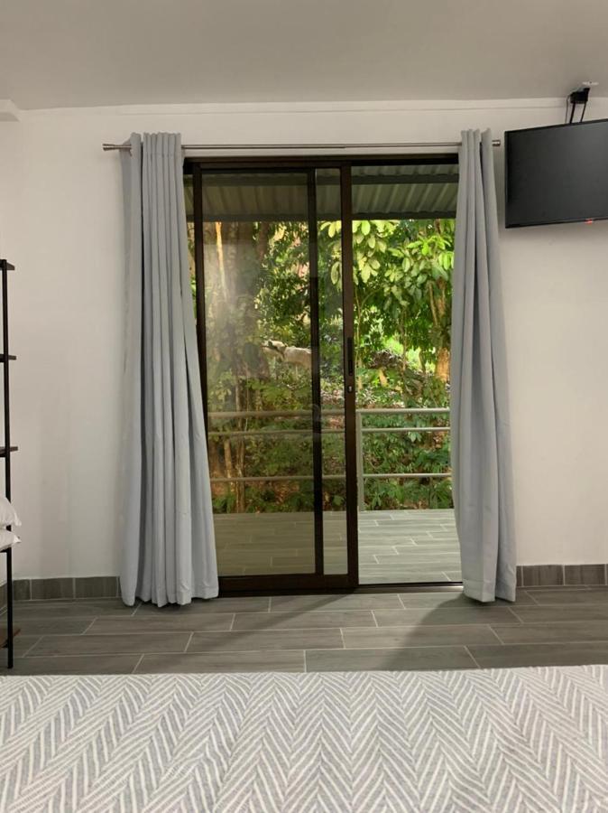 Carara Adventure Park Bed & Breakfast *