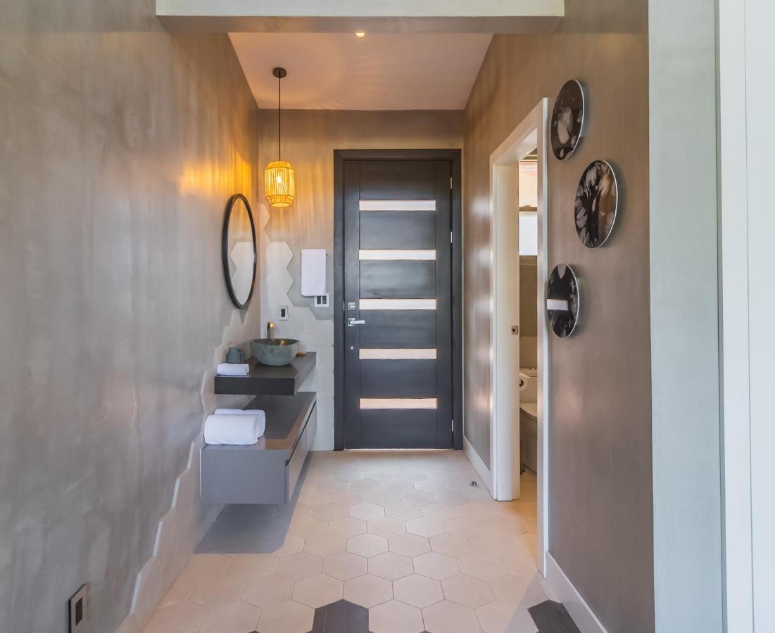 Mother Earth Luxury Boutique Hotel, Restaurant & (adults Only) Tamarindo