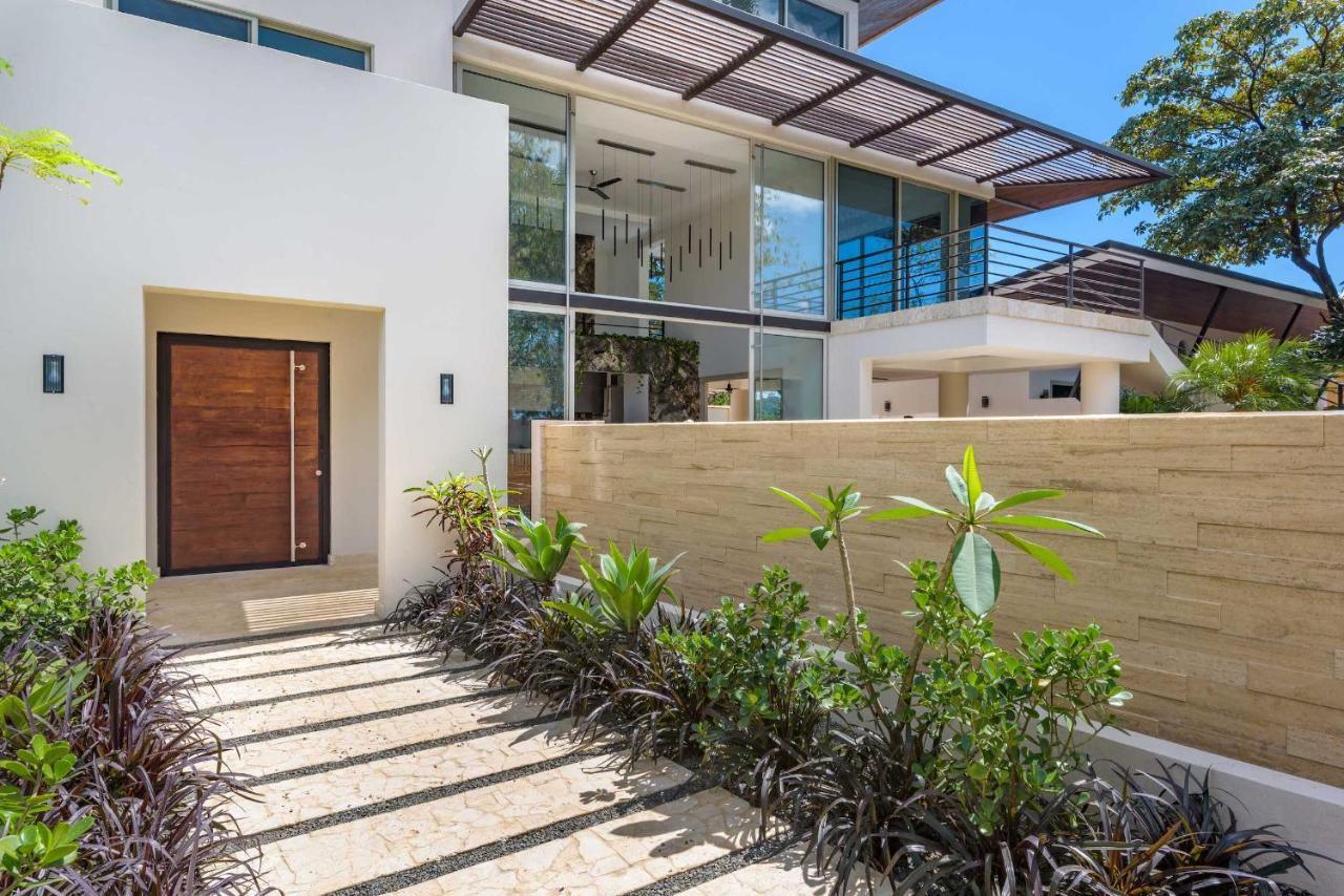 Hotel Mother Earth Luxury Boutique Hotel, Restaurant & (adults Only) Tamarindo