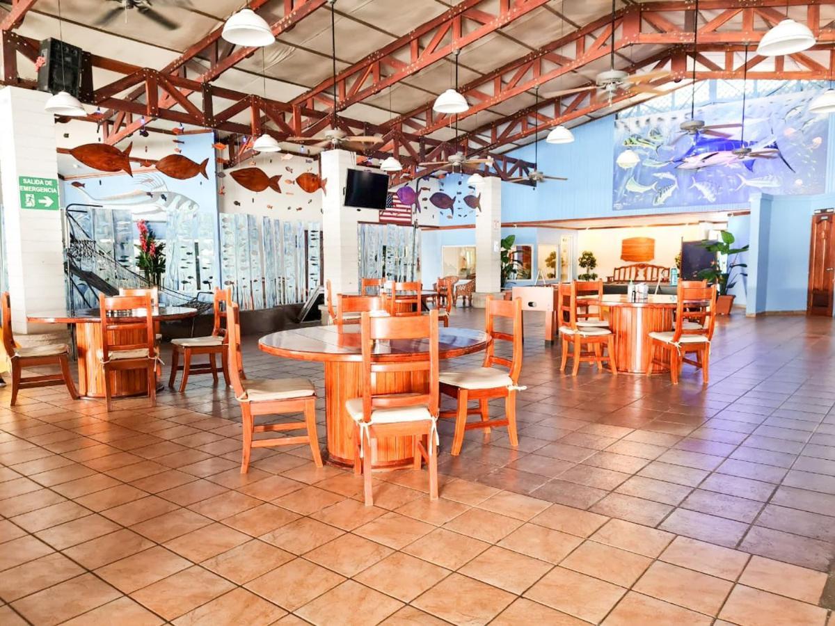 Fish Hook Marina Hotel 2*