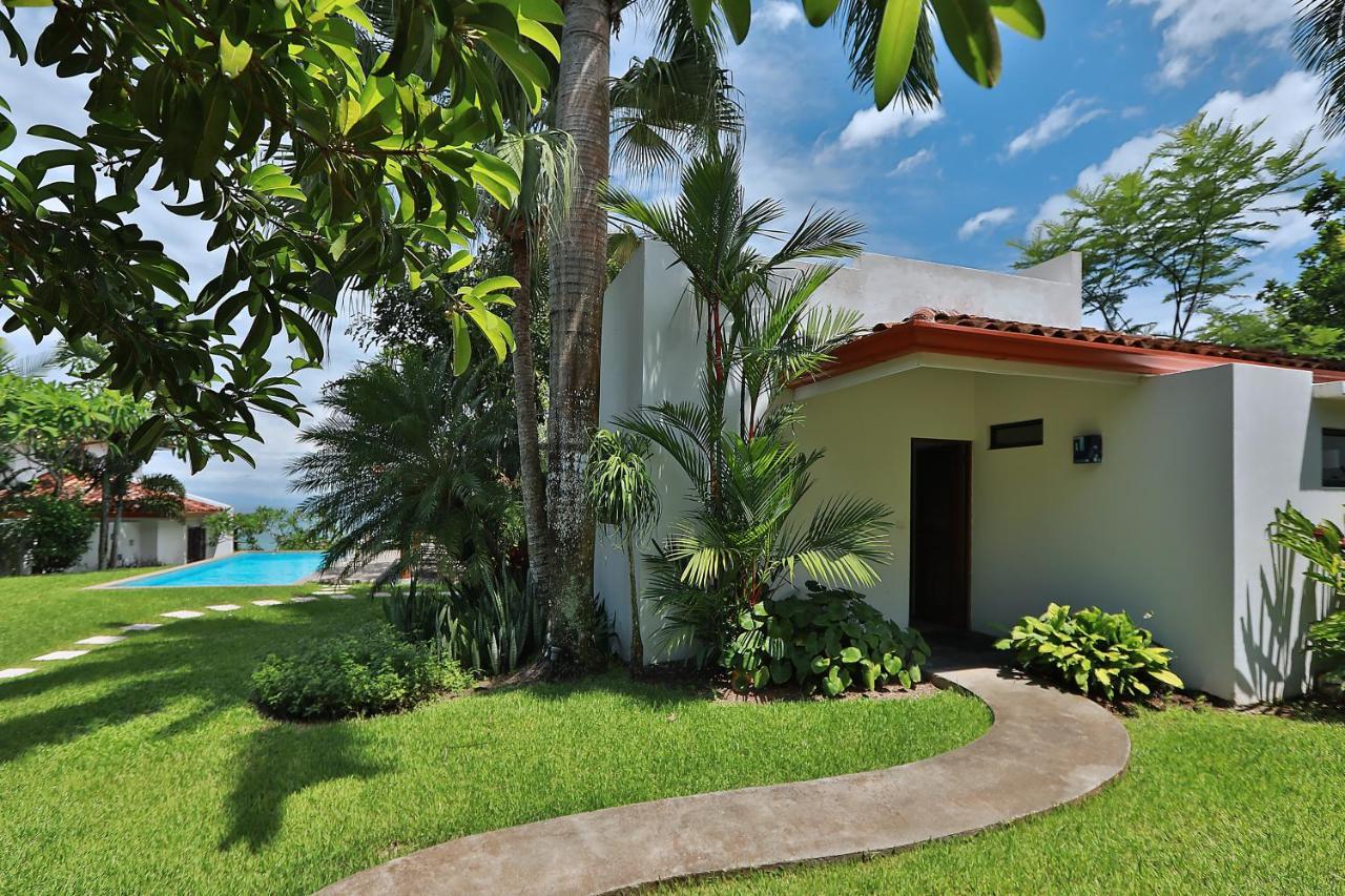 Casa Frangipani 3*