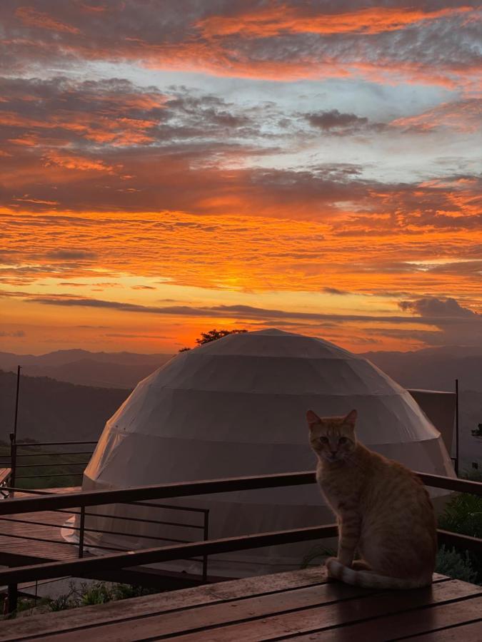 Kintiri Glamping Luxury tent