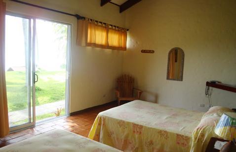 Iguanazul Hotel 3*