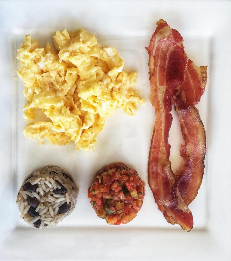 Pura Vista Bed & Breakfast