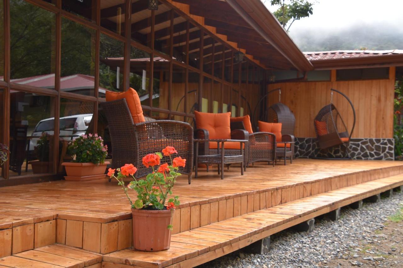 De Montana Suria Lodge San Gerardo de Dota