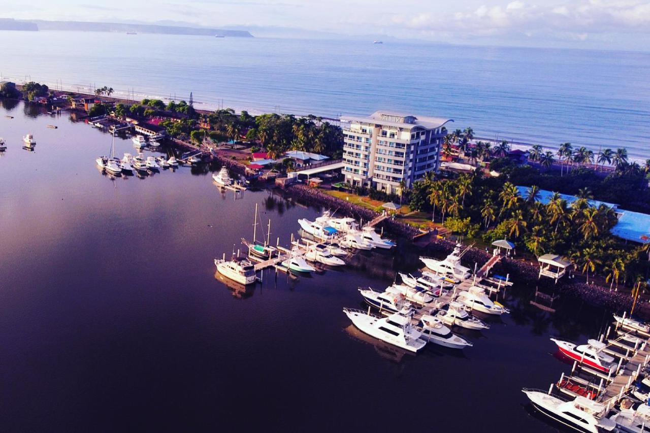 Hotel Puerto Azul