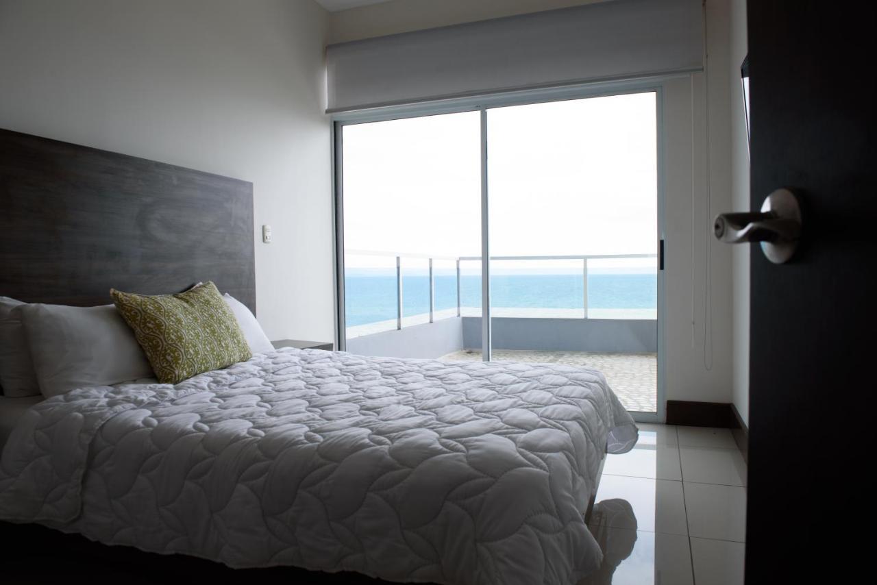 Hotel Puerto Azul