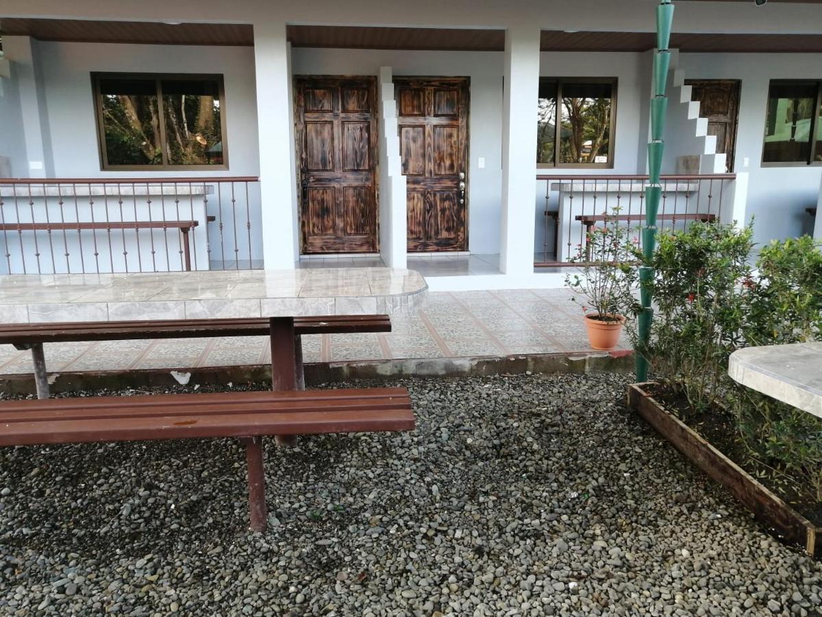 Hotel Hotel Cabinas El Tecal