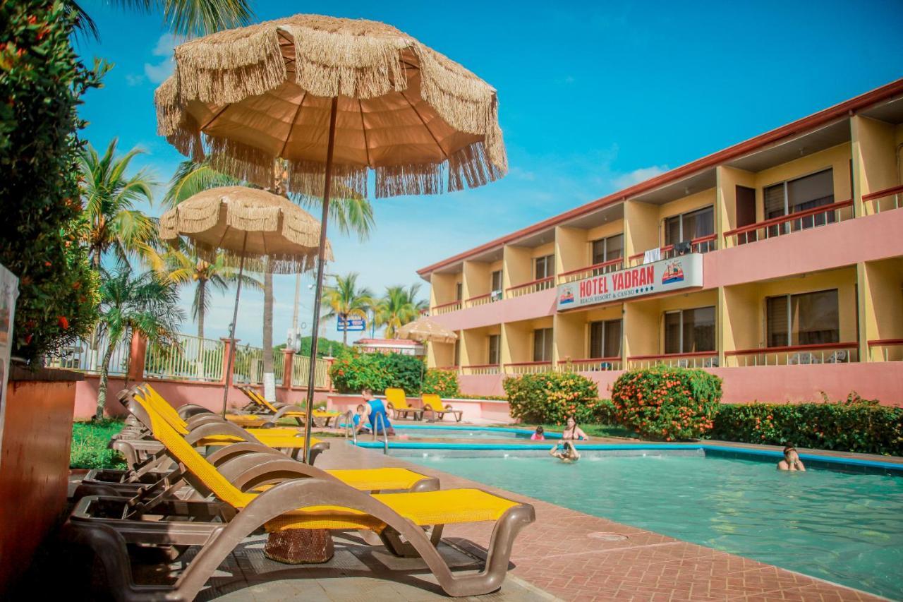 Hotel Yadran 4*