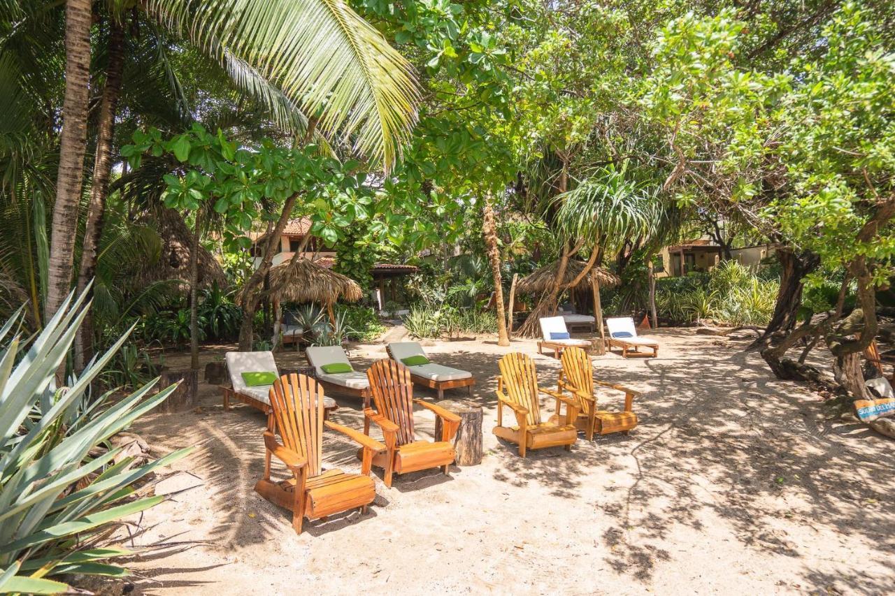 Sueno Del Mar Beachfront 3*