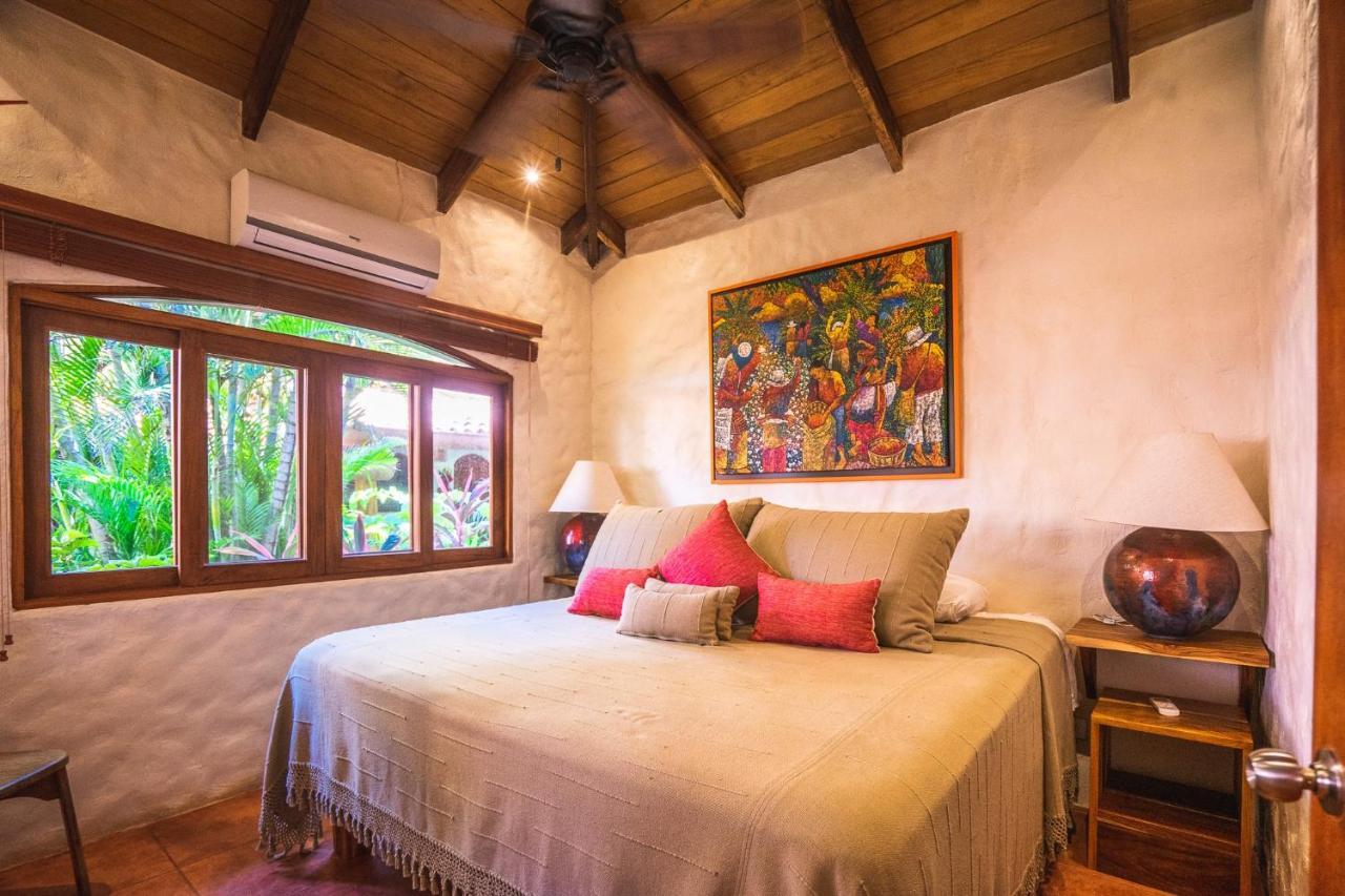 Sueno Del Mar Beachfront Hotel 3*