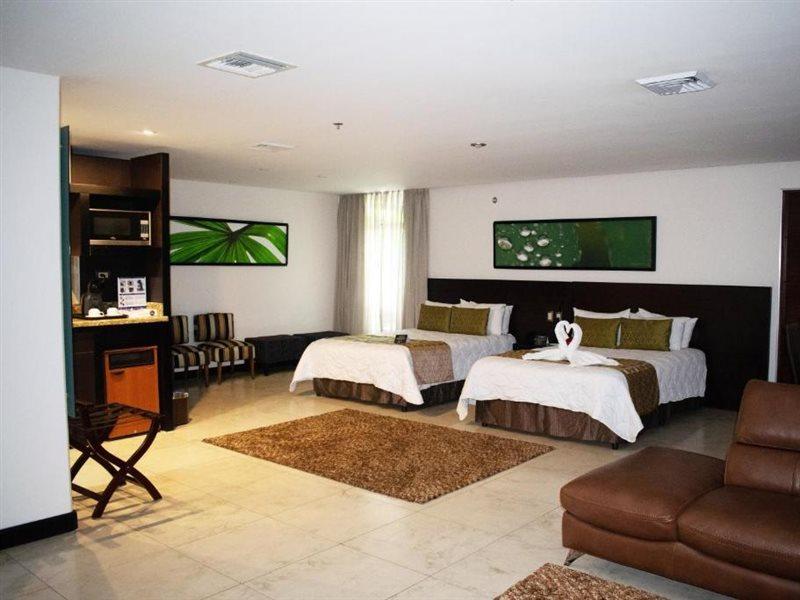Studio Boutique Hotel 5*
