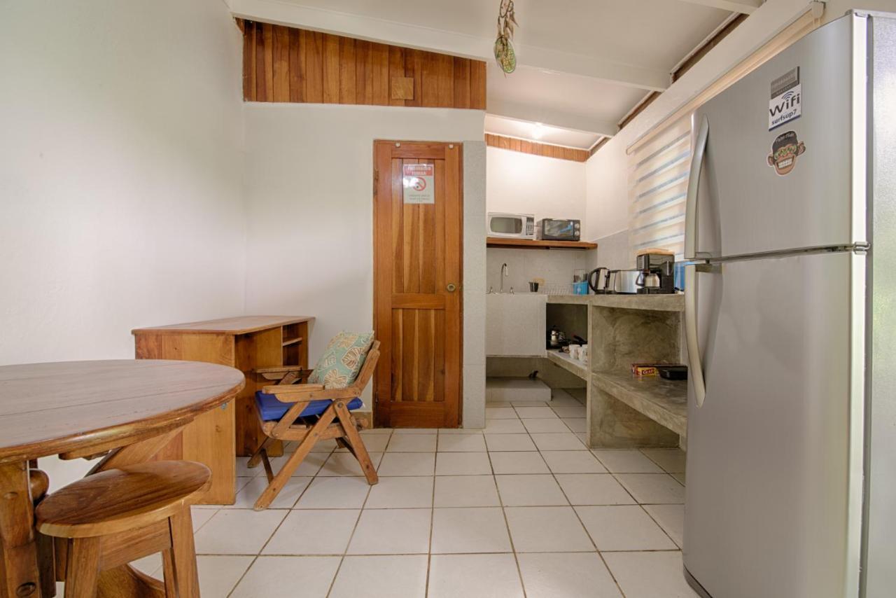 Casa Sueca - At The