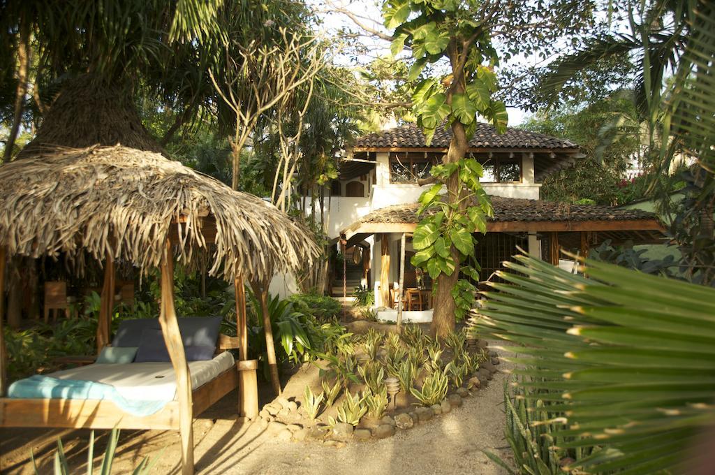 Sueno Del Mar Beachfront 3*